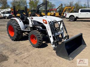 lot 80 image: Bobcat CT4058 tractor with CTFL9 loader. 14 h...