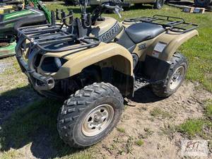 lot 83 image: Yamaha Grizzly 660 ultramatic 4 wheeler, 4WD,...
