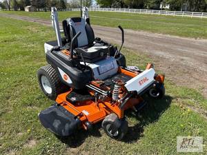 lot 85 image: New Stihl RZ 972k commercial zero-turn mower,...