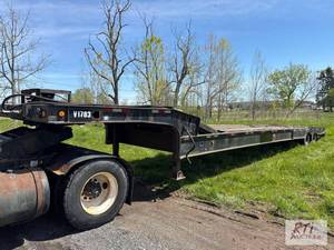 lot 21 image: 2006 Landoll 930A folding&nbsptail tandem ax...