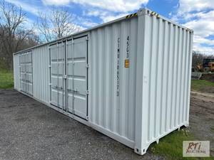 lot 7 image: Single use 40ft shipping container with two 9...