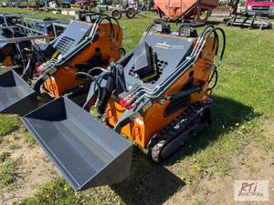 LandHonor ME380XT mini skid loader with 44in ...