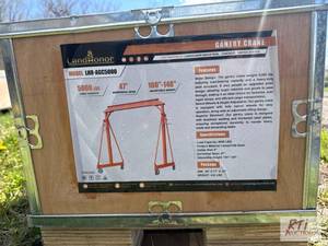 lot 22 image: LandHonor 5000lb rolling gantry crane, 8-12ft...
