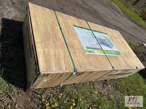 lot 37 image: 12ft x 20ft galvanized metal livestock shed, ...