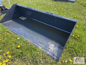 lot 111 image: Wolverine 84in GP bucket for skid loader. MD...