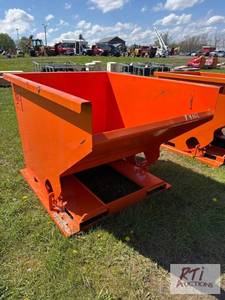 lot 120 image: Self tipping dump hopper with fork pockets, 2...