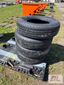 lot 224 image: 4X RoadGuider 22575R15 trailer tires MDI It...