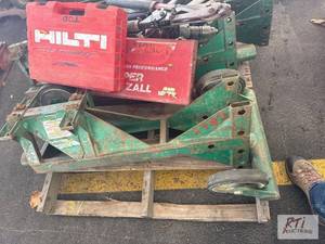 lot 31 image: Pallet of miscellaneous pipe, bending tools, ...