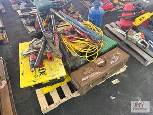 lot 43 image: Pallet with gas generator, transfer boxes, po...