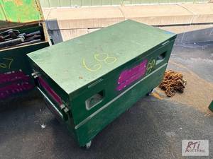 lot 68 image: Greenlee hydraulic pipe bender set. Large cap...