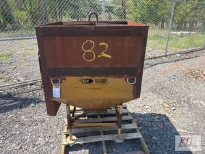 lot 82 image: 1500lbs capacity aggregate dispenser....