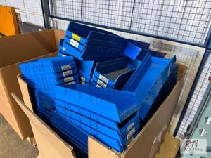 lot 50 image: Lot of stackable bins...
