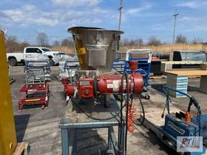 lot 117 image: Acrison Model 170 series volumetric feeder...