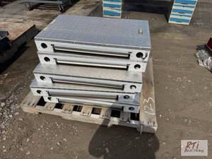 lot 119 image: Rolleridler system for a conveyor belt setup...
