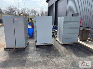 lot 130 image: Lot of storage and filing cabinets...
