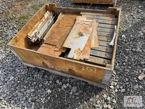 lot 155 image: Lot of steel square tubing and sheet pieces...