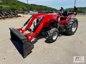lot 8 image: 2020 Massey Ferguson 2706E tractor,...