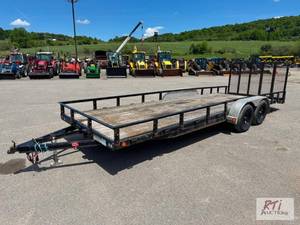 lot 17 image: 2022 PJ 22-foot tandem axle utility...