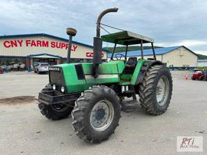 lot 54 image: Deutz DX110 tractor, 4WD, 2 remotes...