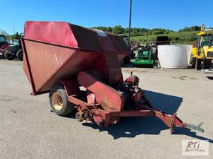 lot 102 image: Tow behind ground vacuum with small...