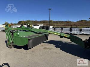 lot 117 image: 2015 John Deere 630 MoCo disc mower...
