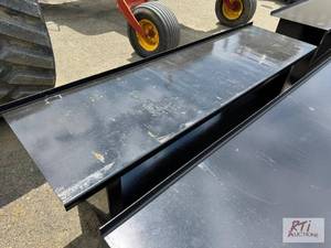 lot 170 image: Light duty painted steel table, 90-...