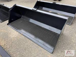 lot 214 image: 7ft high capacity GP bucket for ski...