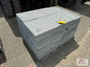 lot 232 image: Mixed sized cut bluestone pavers...