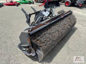 lot 241 image: Sweepster 8 hydraulic broom, PTO d...