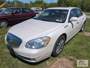 lot 15 image: Estate Vehicle - 2011 Buick Lucerne