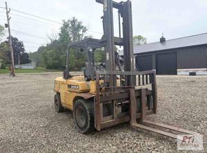 lot 59 image: Caterpillar DP50 forklift. Diesel engine. 3 s...
