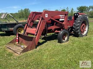 lot 67 image: International Harvester 656 tractor. 6,639 ho...