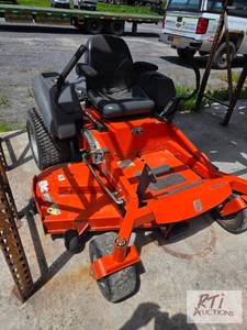 lot 83 image: Husqvarna MZ6128, believed to be 2012, hour m...