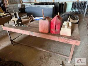 lot 245 image: 3ft X 7ft steel welding table.&nbspItem is l...