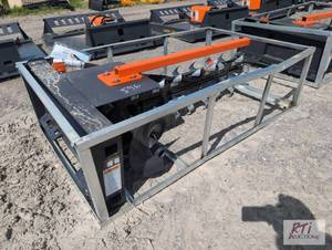 lot 33 image: Wolverine hydraulic chain trencher with 4ft b...