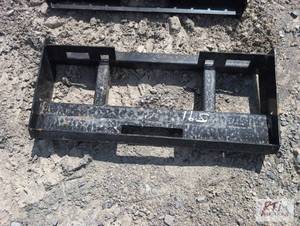 lot 130 image: Skid loader fork carriage. MDI Item is locat...