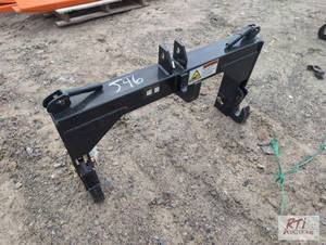 lot 131 image: Wolverine 3pt quick hitch. MDI Item is locat...