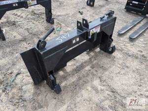 lot 132 image: Wolverine skid loader quick hitch. MDI Item ...