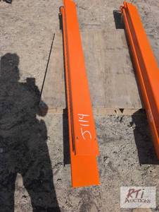 lot 140 image: 2X Pair of 6ft 10in fork extensions. MDI Ite...