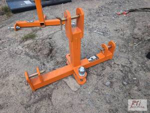 lot 154 image: Wolverine 3pt ball hitch. MDI Item is locate...