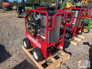 New Magnum 4000 series hot high pressure wash...