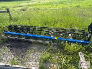 lot 2 image: Waterloo- Landoll 12ft roller...