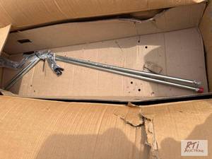 lot 29 image: Waterloo-&nbspKubota 3rd function kit...