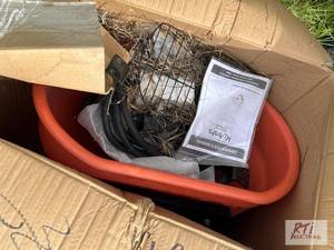 lot 38 image: Waterloo- Kubota V5002 tailgate spreader...