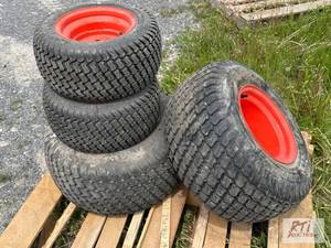 lot 41 image: Waterloo-&nbsp(4) Kubota turf tires, (2) 26x...