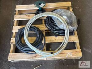 lot 76 image: Batavia- Miscellaneous hoses...