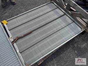 lot 81 image: Batavia- Sieve for New Holland TR series comb...