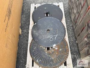 lot 87 image: Batavia- (8) Miscellaneous Coulters...