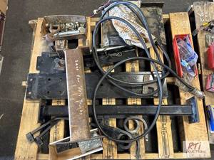 lot 133 image: Batavia- Truck parts...