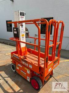 lot 6 image: Snorkel TM16E electric man lift, 15...